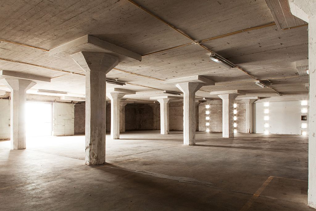 L3 old warehouse spaces. Photo: Aino Huovio / Helsinki Design Week.